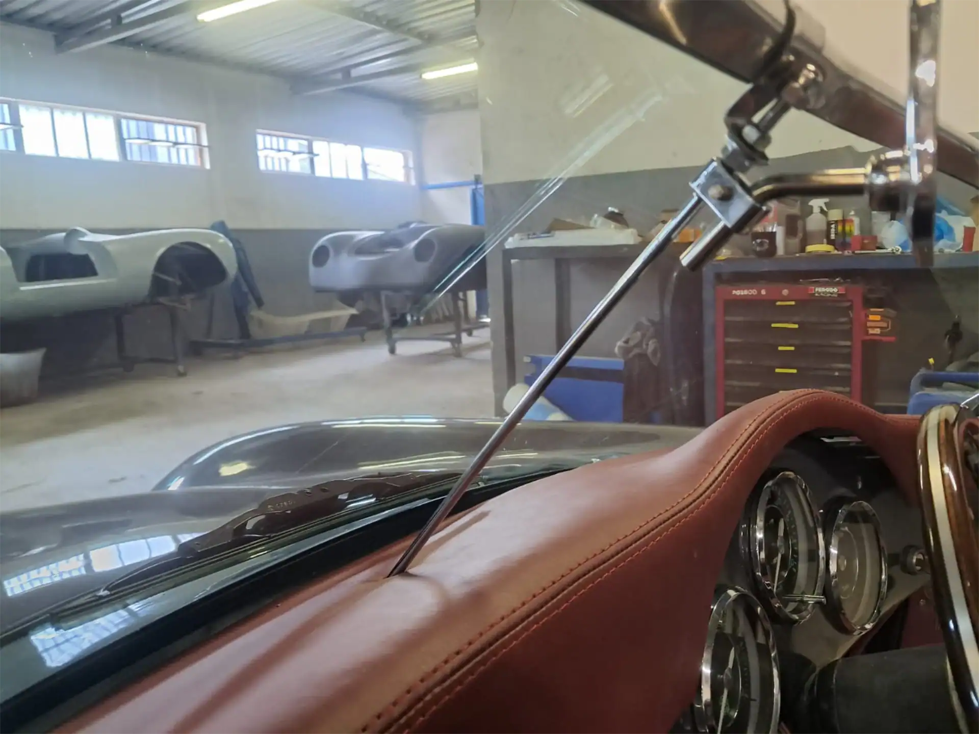 Center Stay for Porch 356