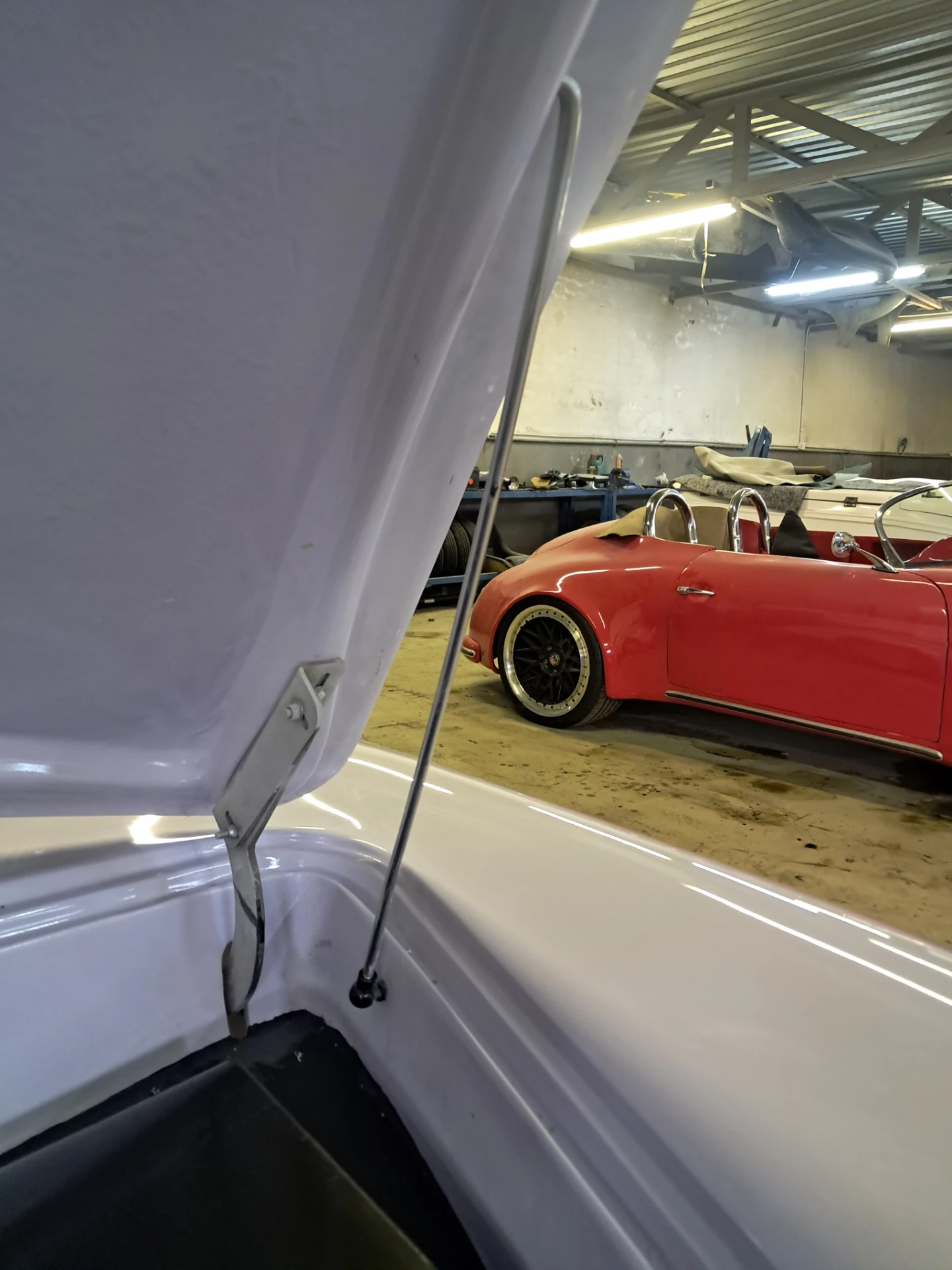 Font Bonnet Stay for Porche 356