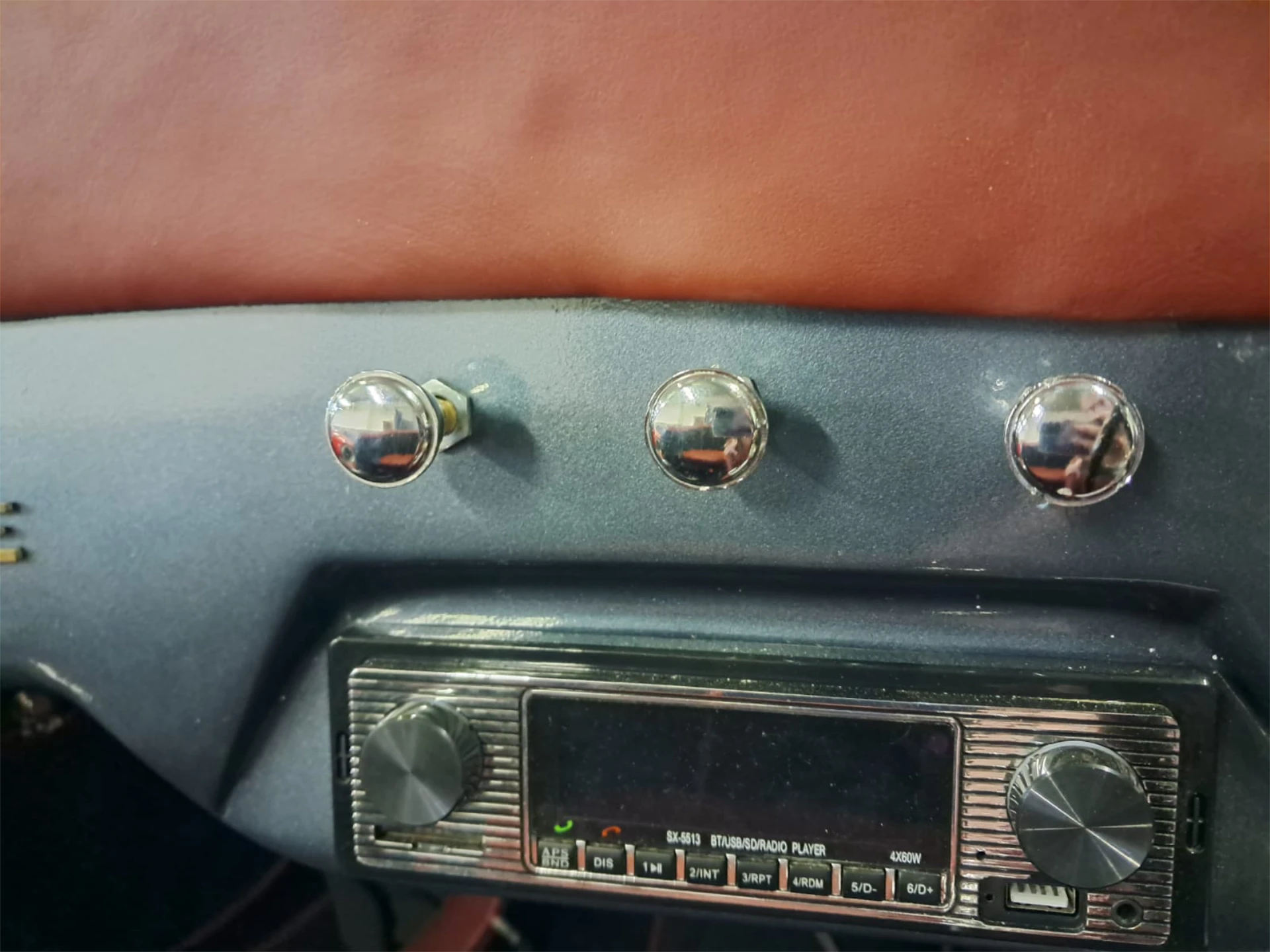 Push/Pull Switch for Porche 356